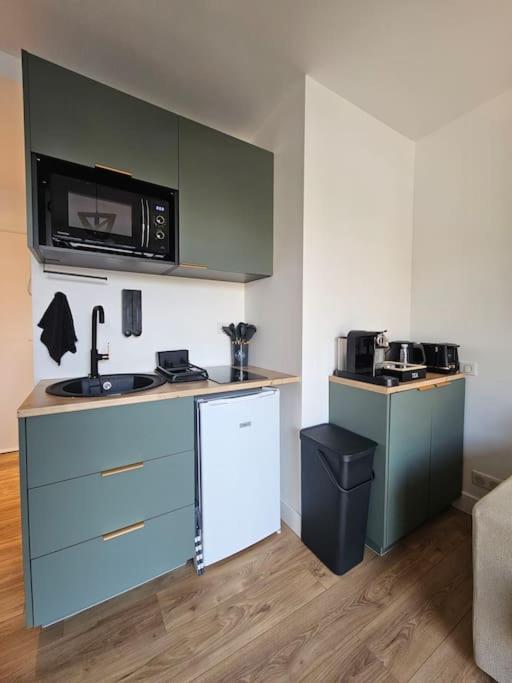 Studio Saint-Laurent-Du-Var Bord De Mer Ngoại thất bức ảnh